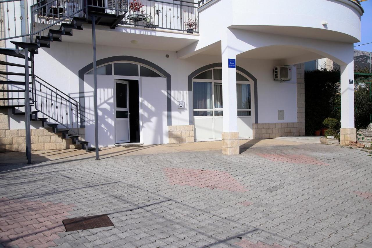 Charming Carmen Apartment Kastela Exterior photo