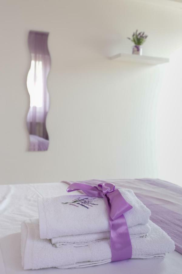 Charming Carmen Apartment Kastela Exterior photo